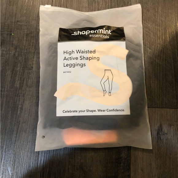 High Waisted Shaping Leggings - Picture 1 of 2